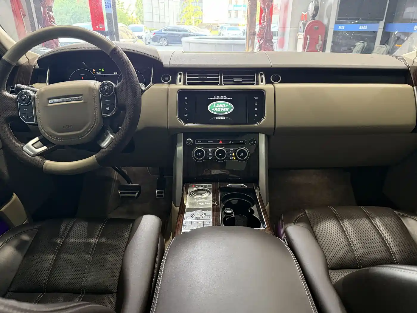Land Rover Range Rover 2016 3.0 SC V6 Vogue фото 6