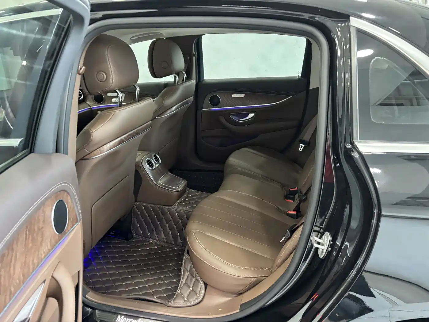 Mercedes-Benz E-Class 2023 Facelift E 300 L Fashion фото 21