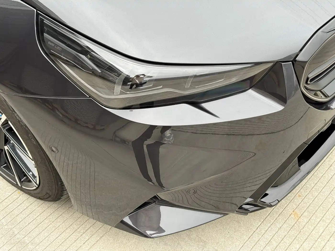 BMW M5 New Energy 2025 M5 фото 20