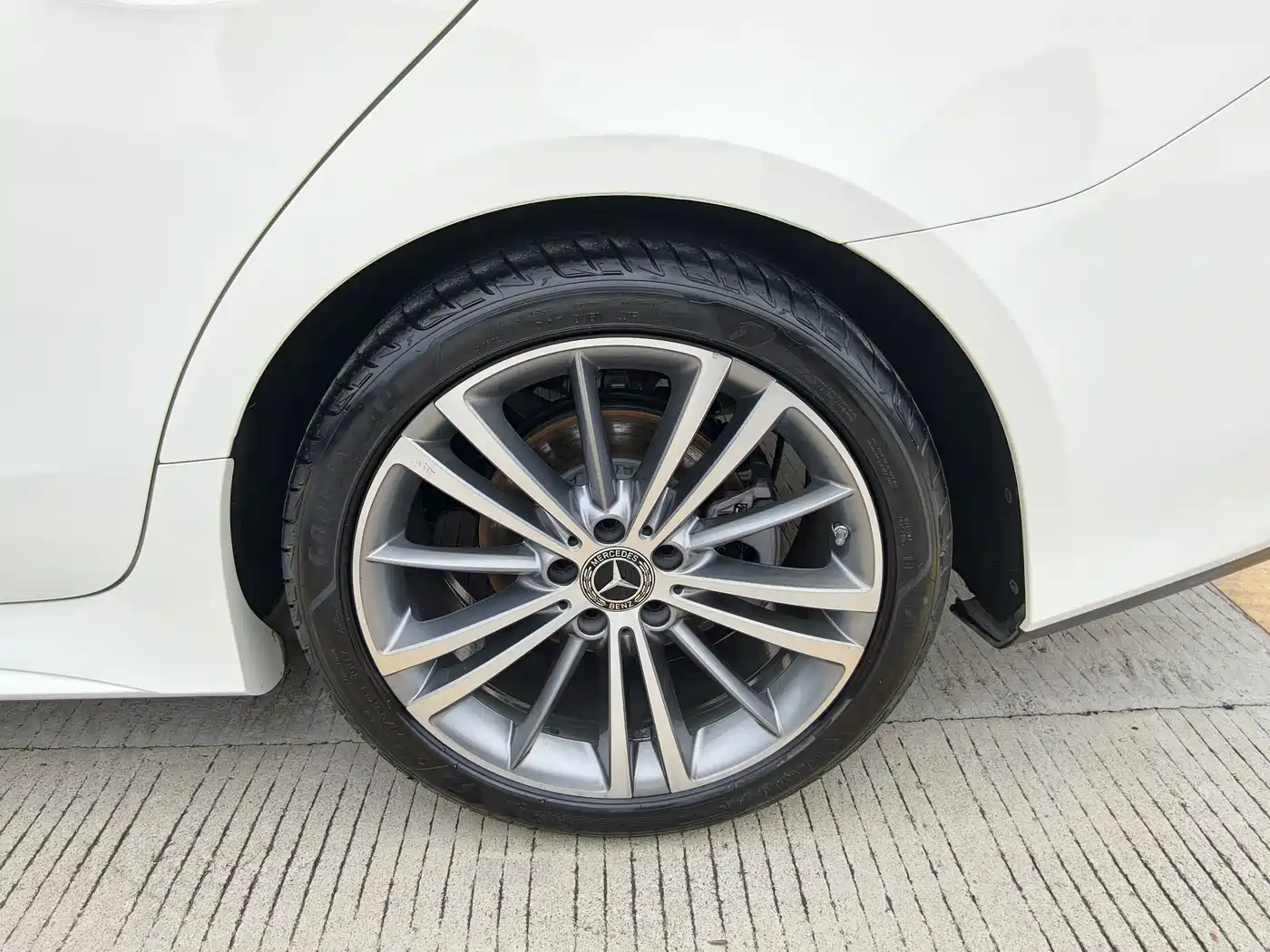 Mercedes-Benz CLS 2022 CLS 300 Dynamic фото 9