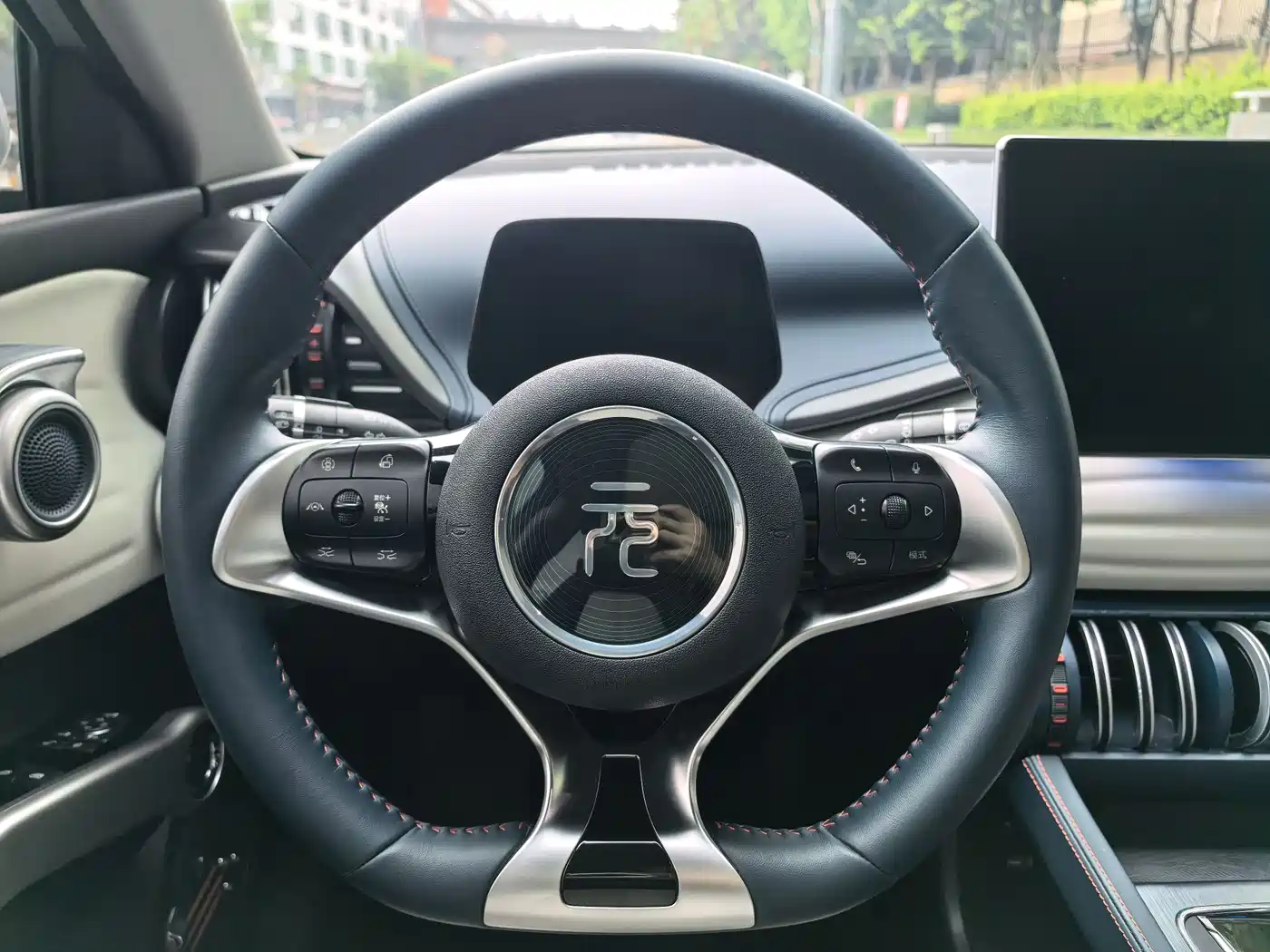 BYD Yuan PLUS 2022 430KM Premium фото 11