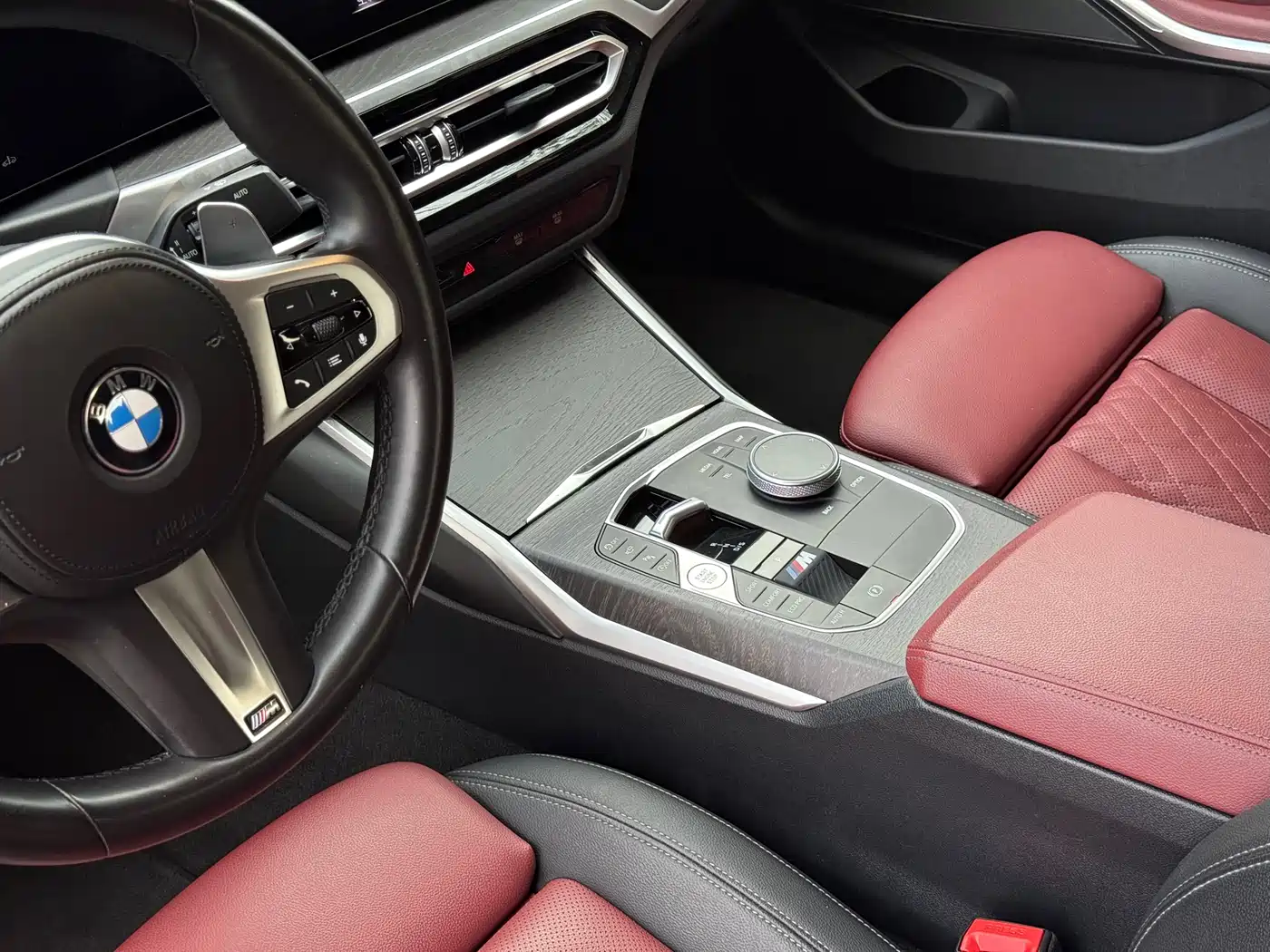 BMW 3 Series 2023 325Li M Sport Black Night Package фото 13