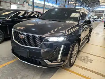 Cadillac XT6