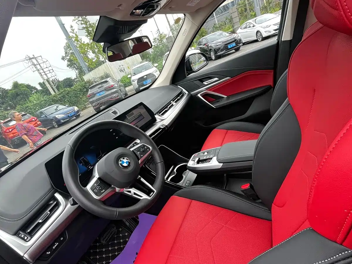 Photo 6 - BMW X1