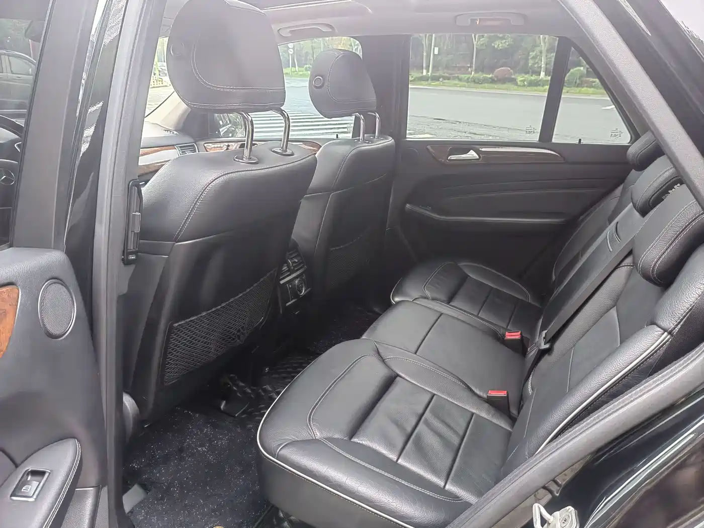 Mercedes-Benz M-Class 2012 Model ML 350 Luxury фото 8