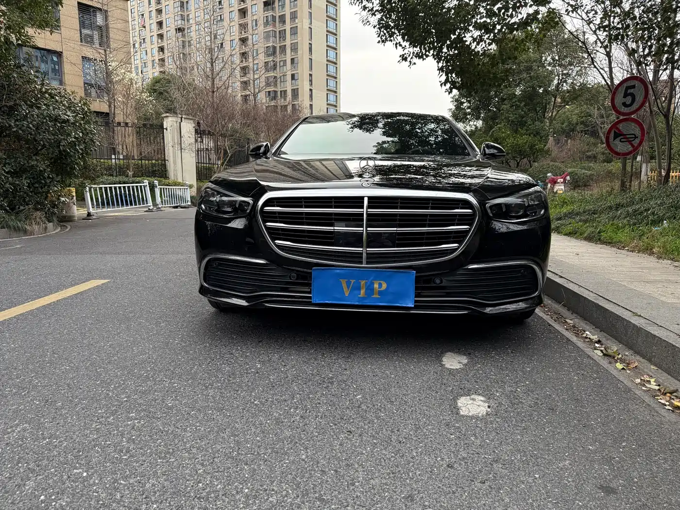 MERCEDES-BENZ S CLASS