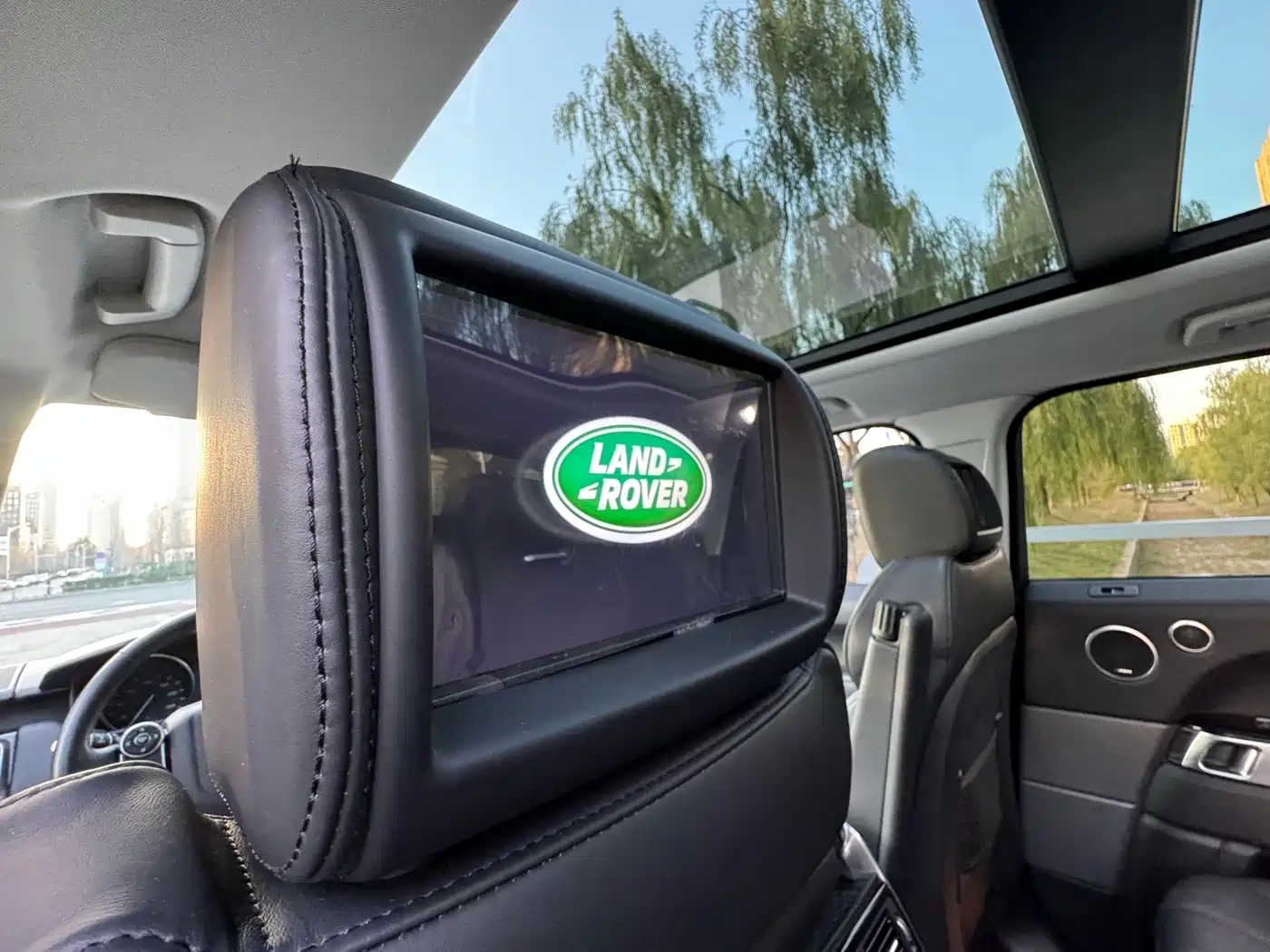Land Rover Range Rover Sport 2017 3.0 SC V6 HSE фото 16