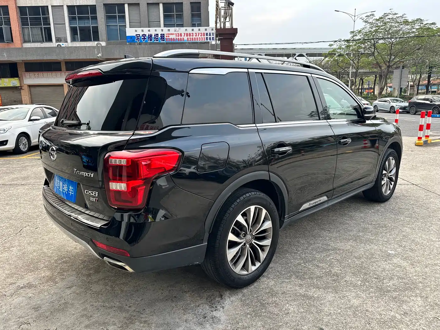 GAC Trumpchi Trumpchi GS8 2017 320T 2WD Luxury Smart Connect (7-seater) фото 6