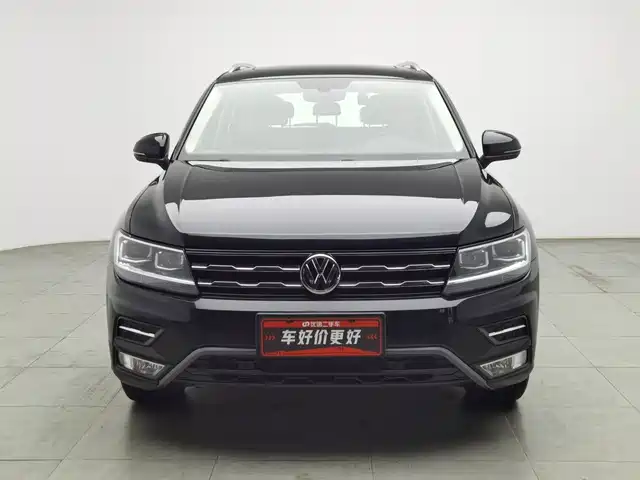 Volkswagen Tiguan L 2020 330TSI Auto 2WD Smart Luxury China VI — фото 3