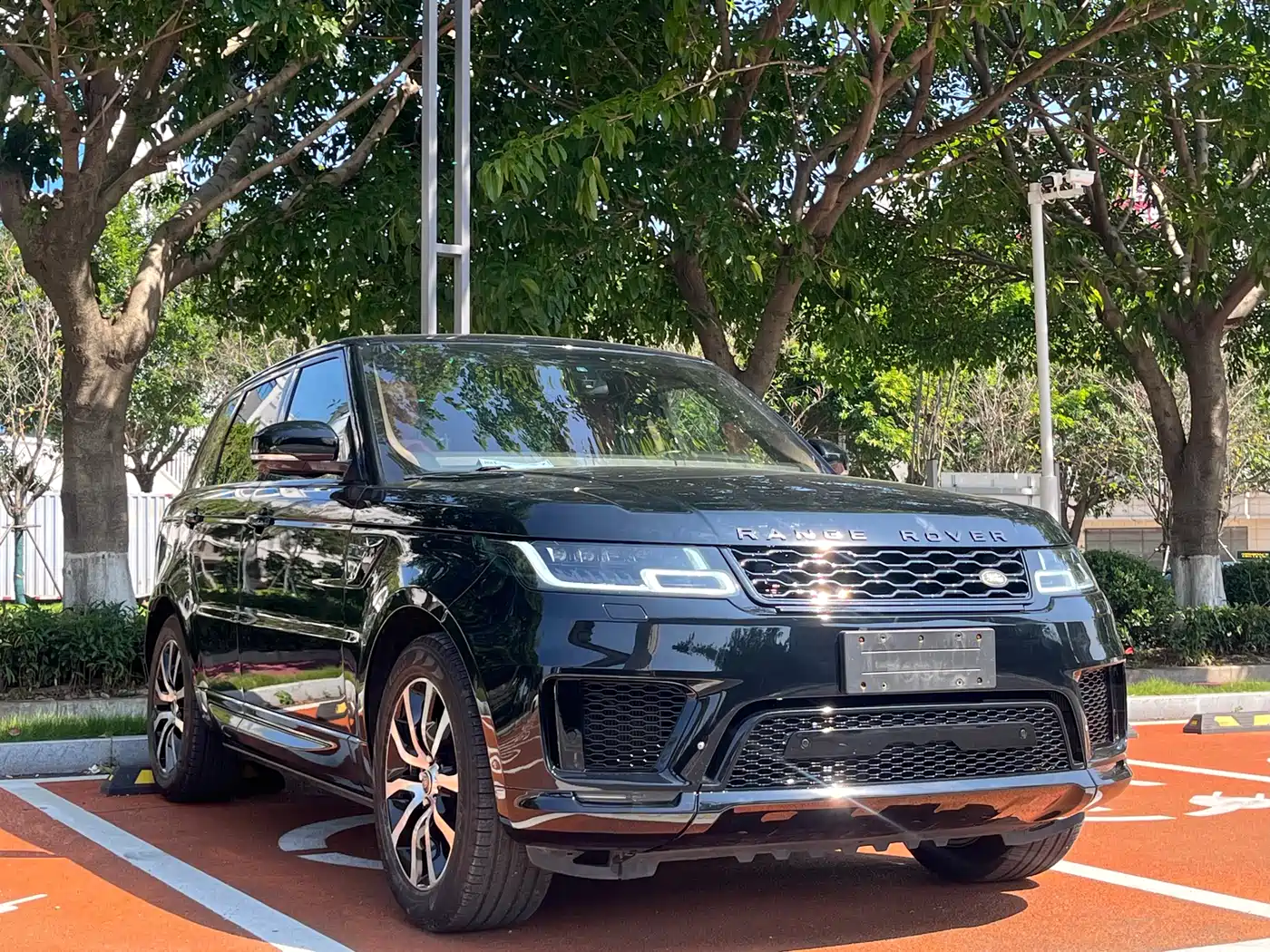 Land Rover Range Rover Sport 2014 3.0 SC V6 HSE DYNAMIC фото 3