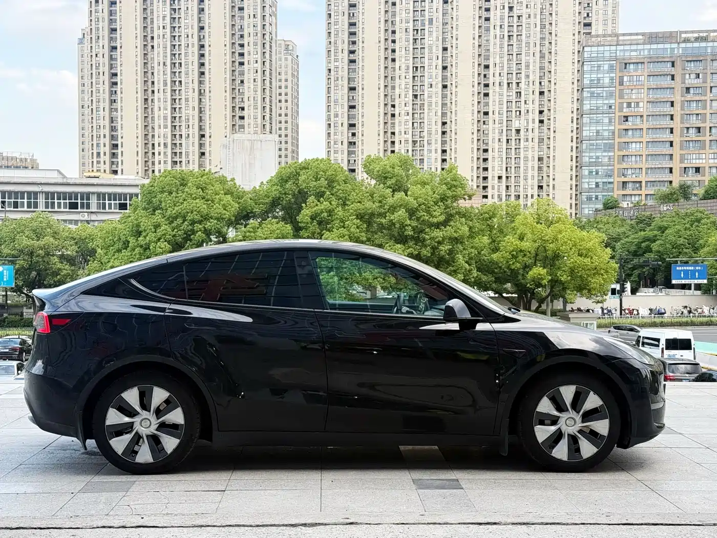 Tesla Model Y 2021 2021 Standard Range Rear-Wheel Drive