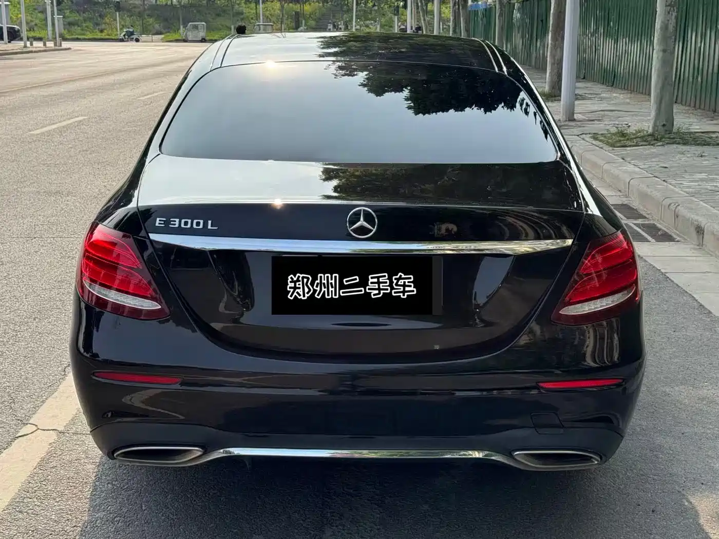 Mercedes-Benz E-Class 2017 E 300 L Sport Fashion фото 8