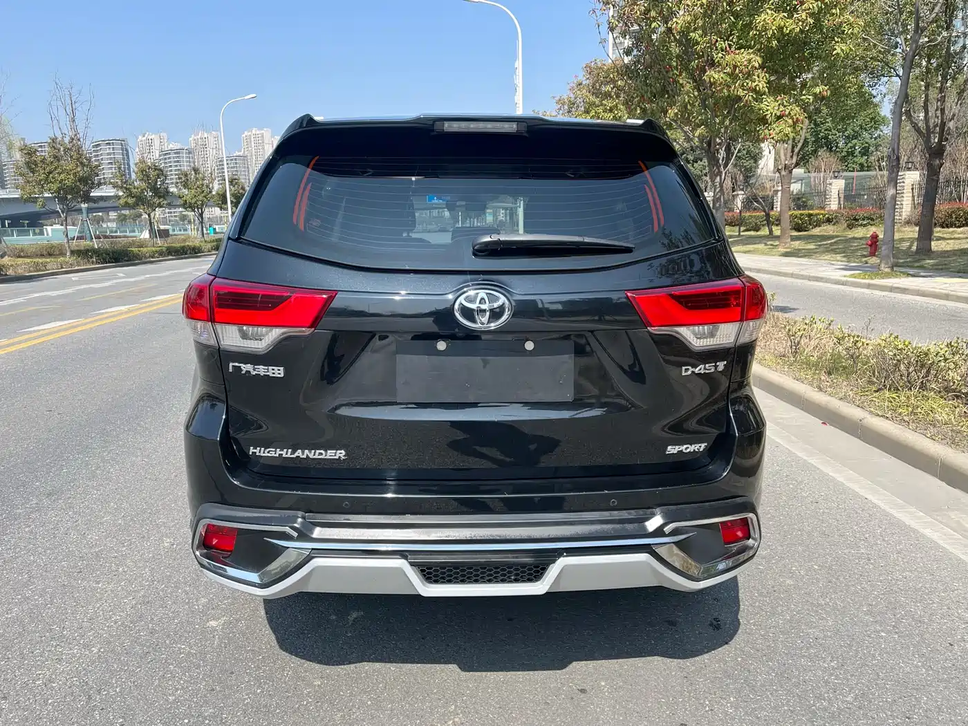 Toyota Highlander 2021 2.0T FWD Luxury 7-Seater фото 6