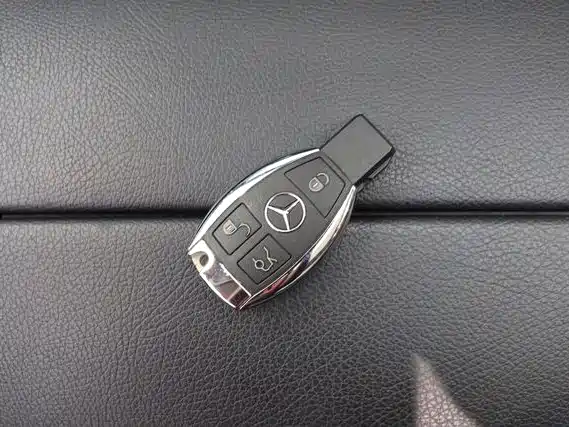 Mercedes-Benz C-Class 2016 C 200 L Sport фото 13