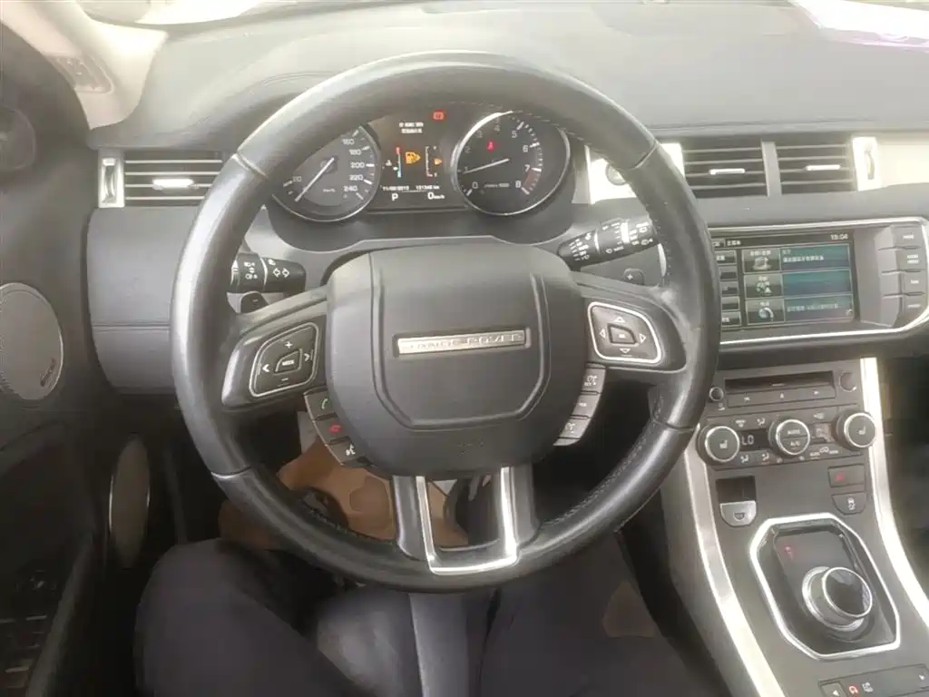 Land Rover Range Rover Evoque 2015 2.0T 5-Door Intelligent Edition фото 11