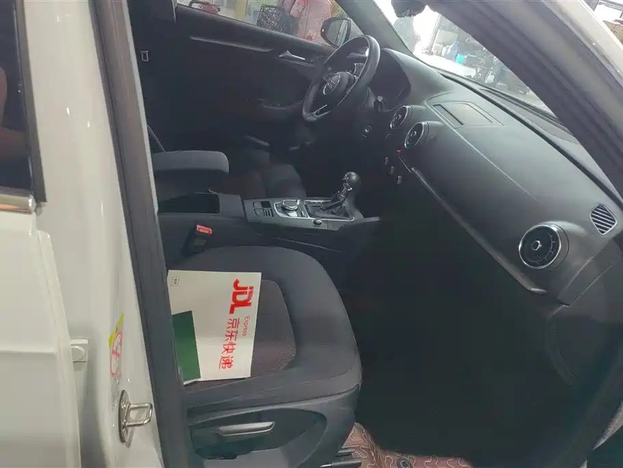 Audi A3 2019 Sportback 35 TFSI Progressive China VI фото 8