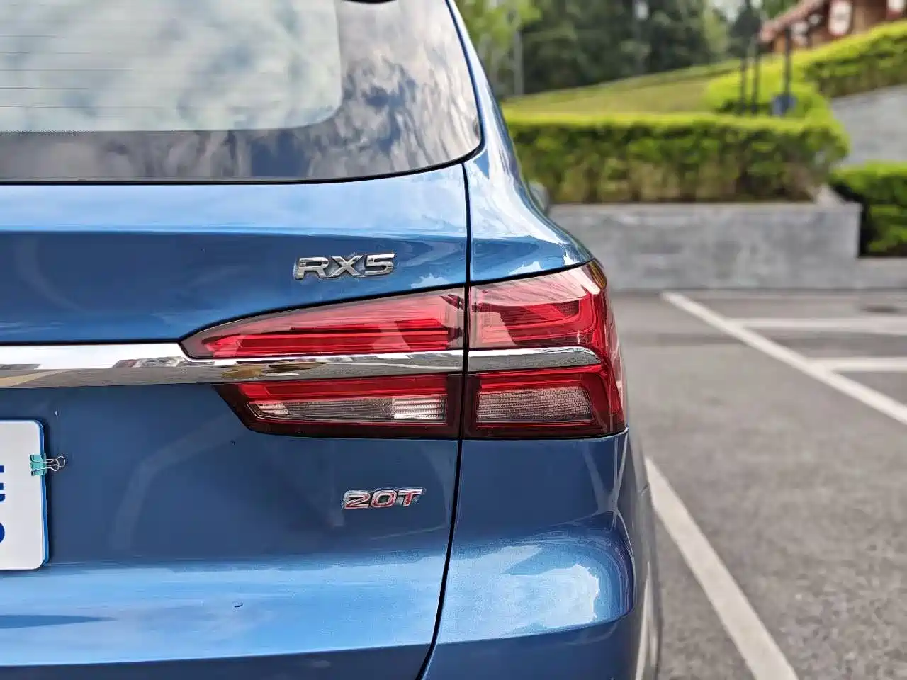 Фото 30 - Roewe RX5