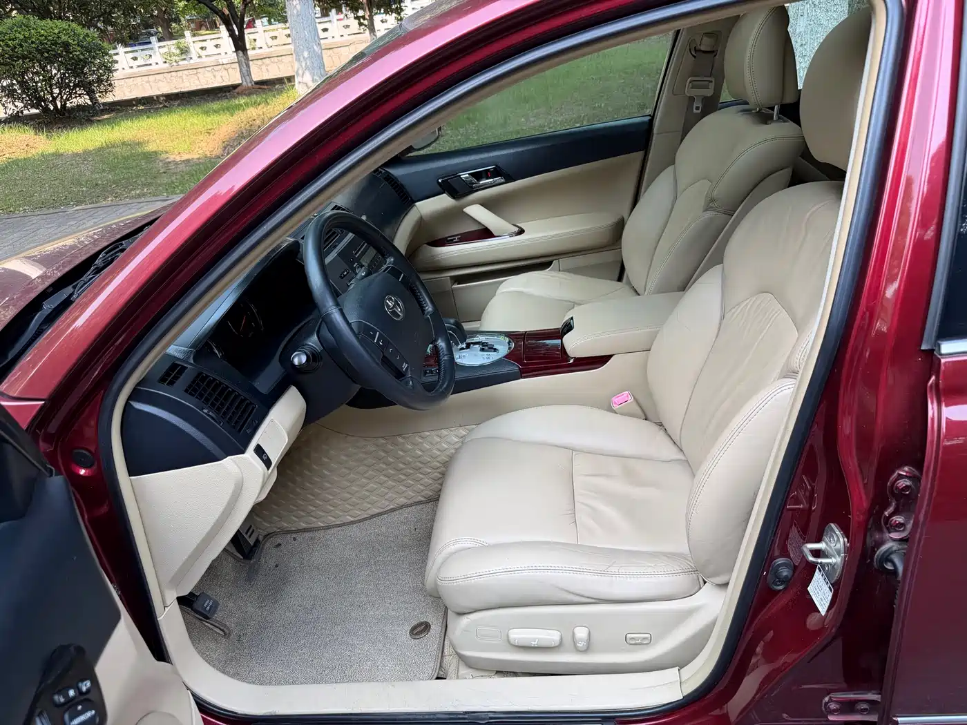 Toyota Reiz 2007 2.5S Leather Sunroof Edition фото 4