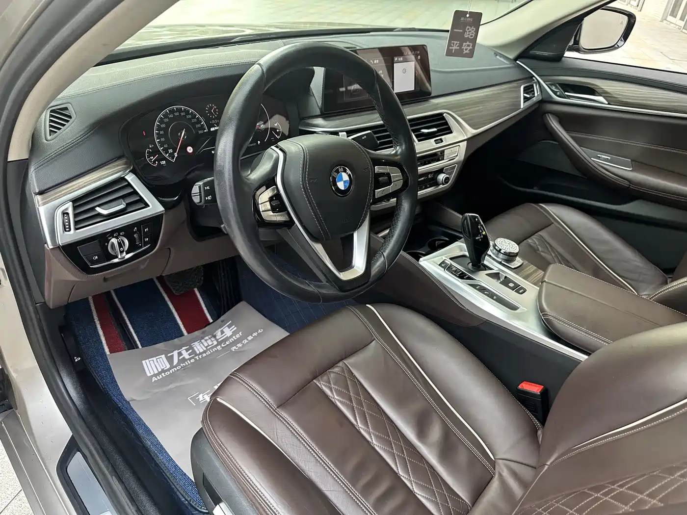BMW 5 Series New Energy 2019 Facelift 530Le Luxury Package фото 15