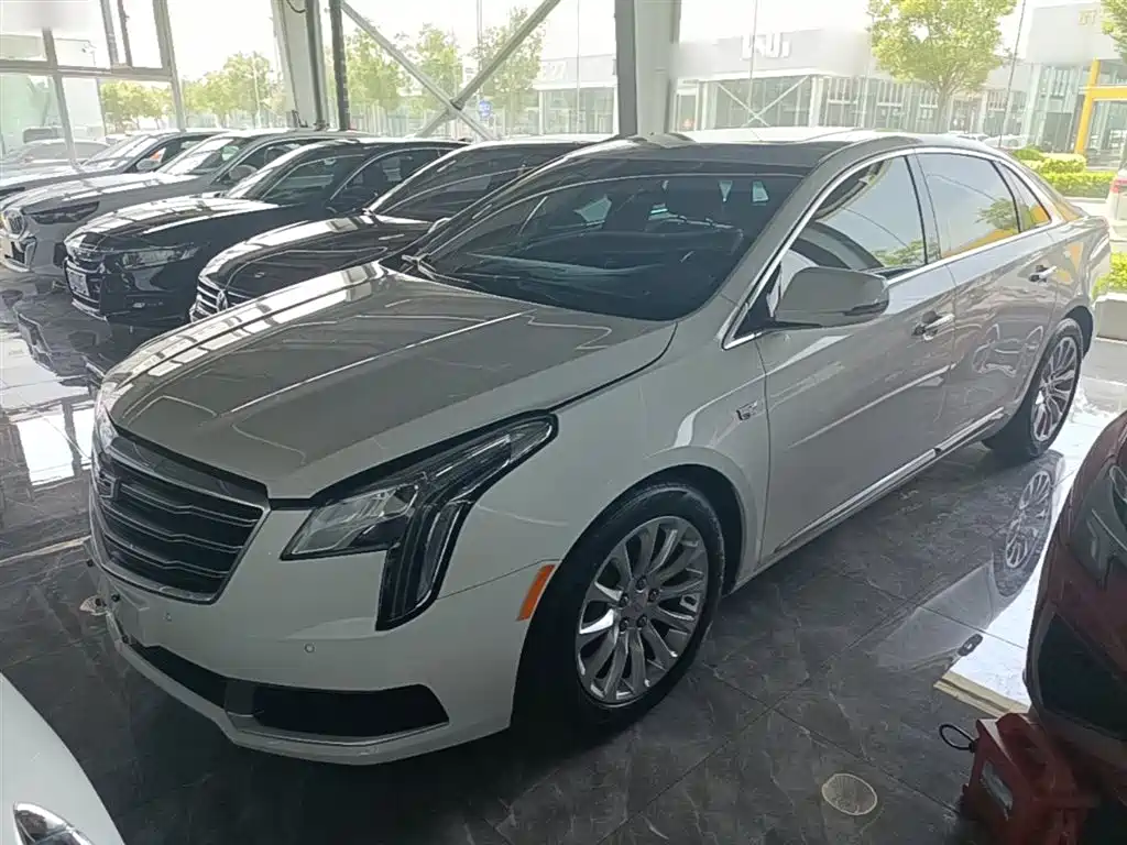 Cadillac XTS 2018 28T Technology фото 2