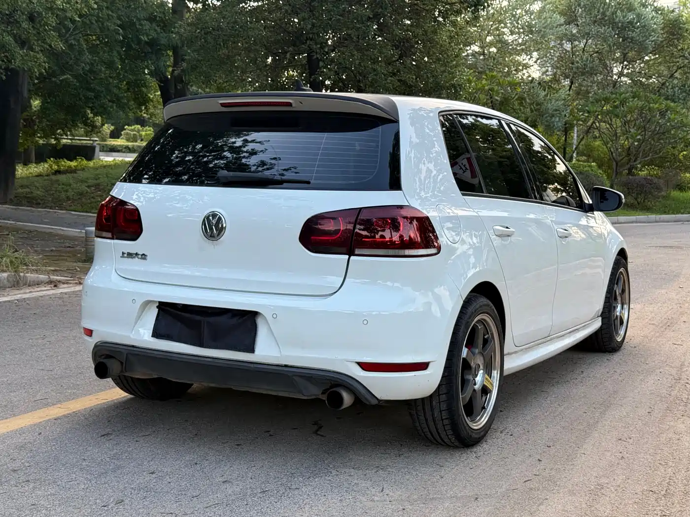 Volkswagen Golf GTI 2011 2.0TSI GTI фото 6