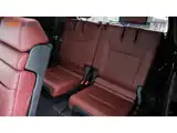 Фото 9 - Lexus LX