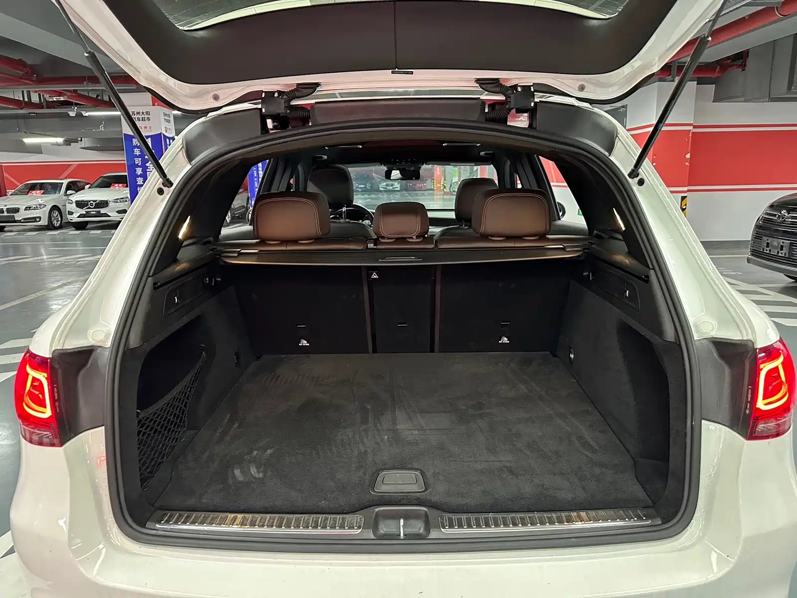 Фото 16 - Mercedes-Benz GLC