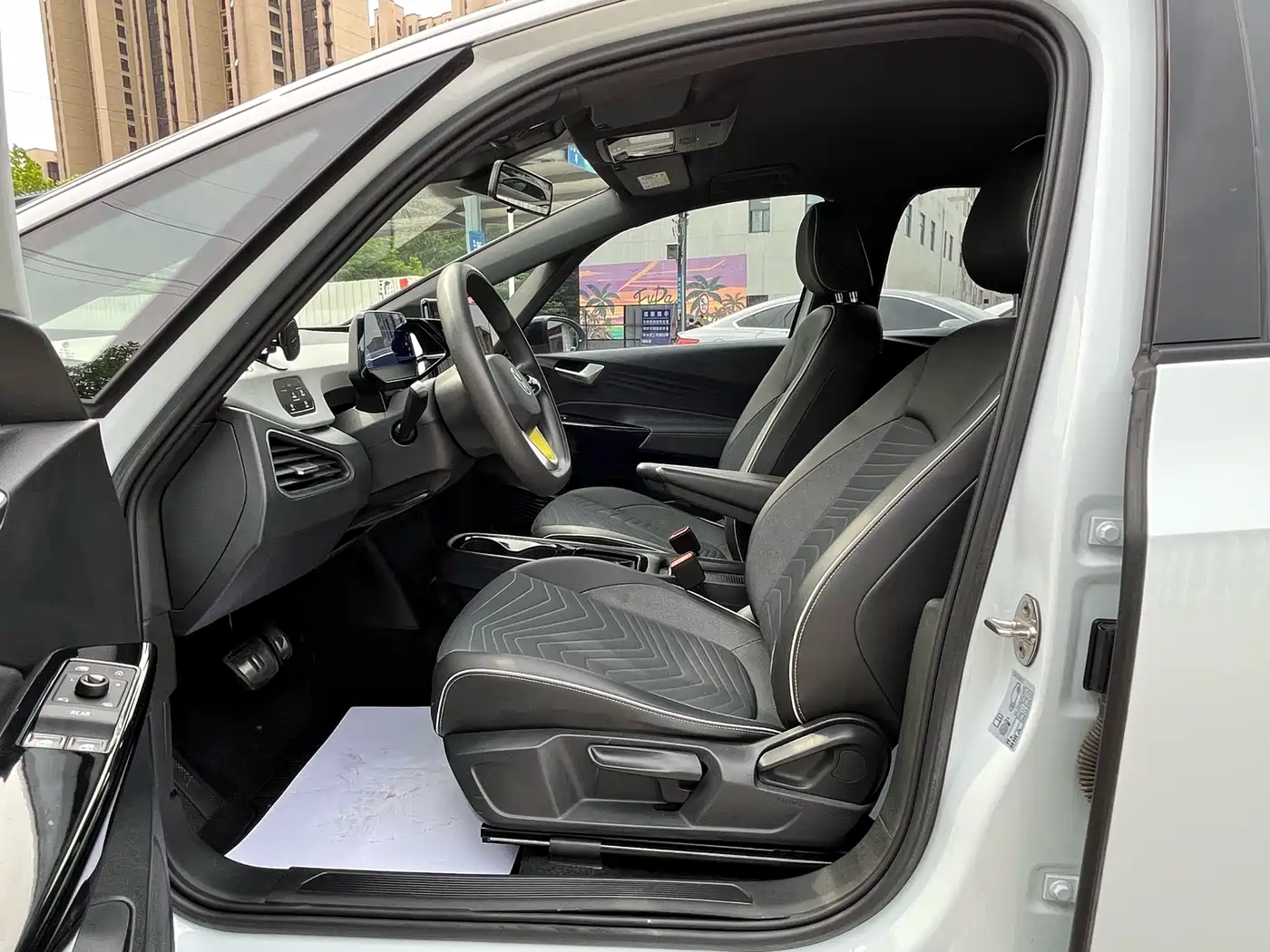Volkswagen ID.3 2024 Pure Smart Edition фото 13