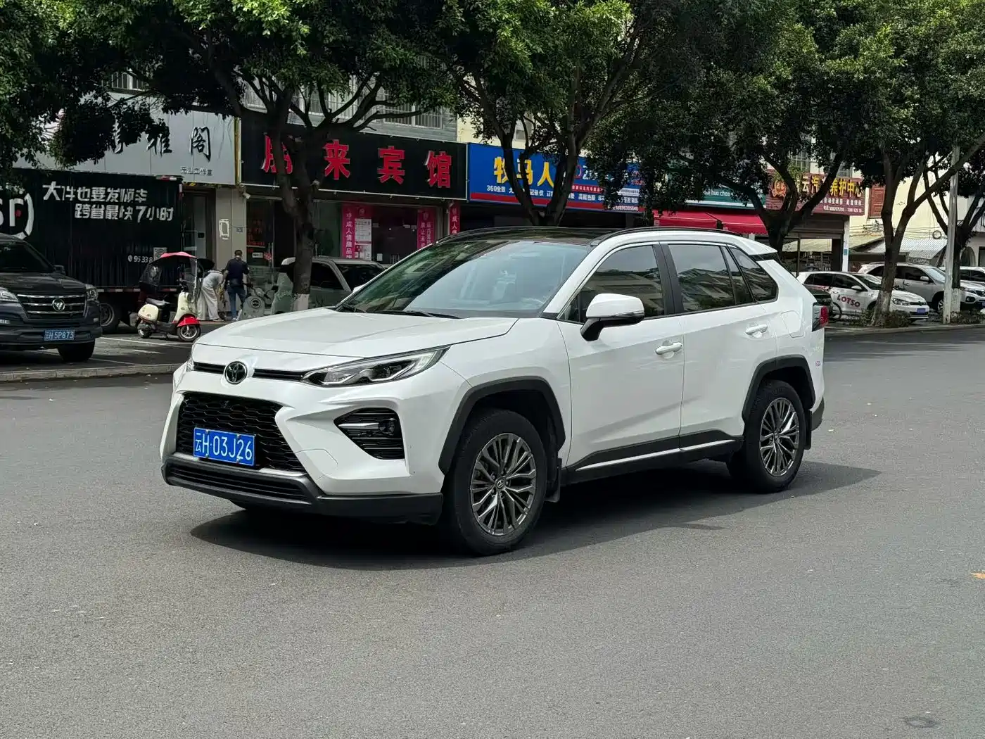 Toyota Wildlander 2024 2.0L CVT 4WD Luxury PLUS Edition