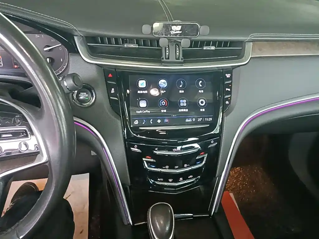 Cadillac XTS 2018 28T Technology фото 13