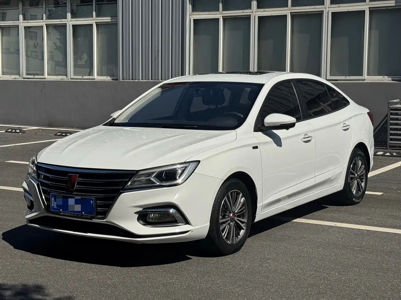 Roewe i5 2019 — пригон из Китая