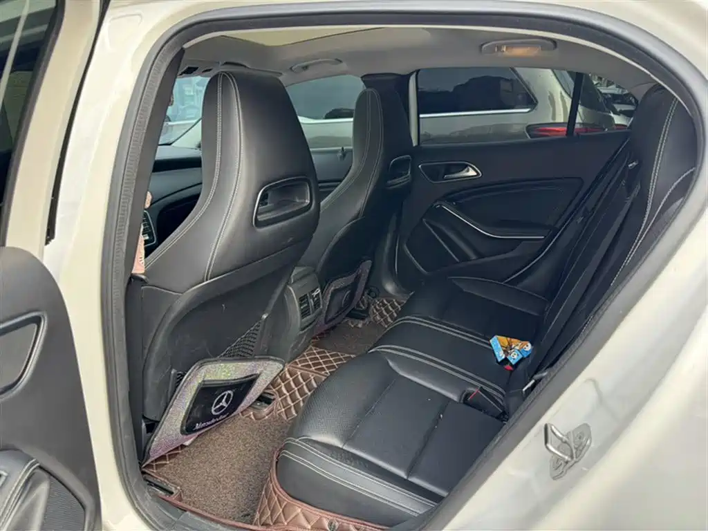 Mercedes-Benz GLA 2019 GLA 200 Fashion фото 9