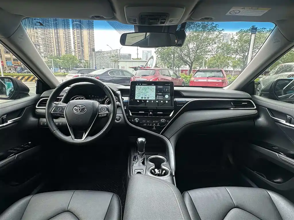 Toyota Camry 2021 2.0G Luxury Edition фото 15