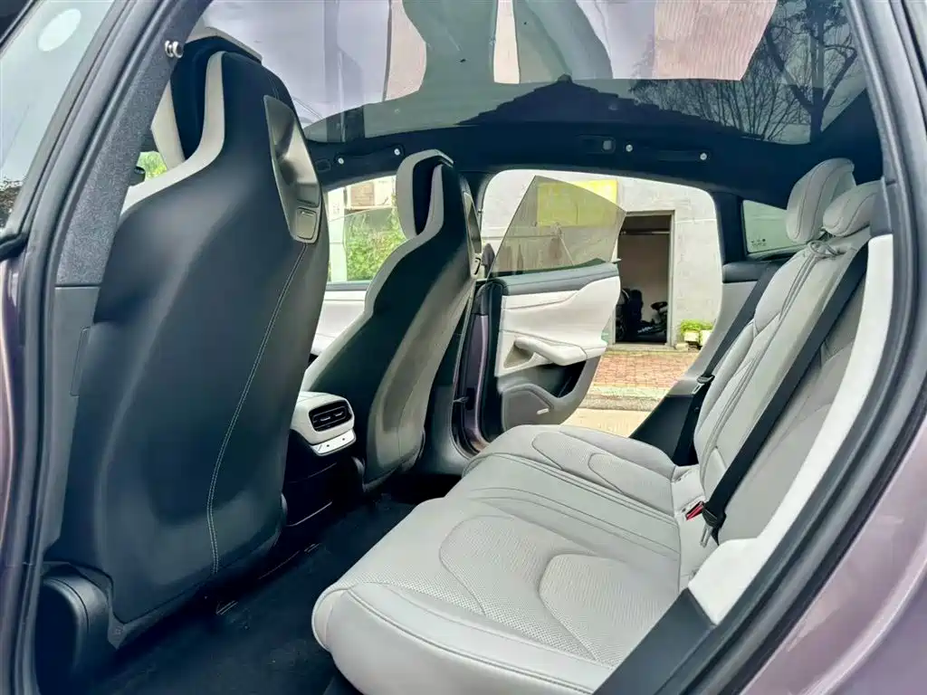 Xiaomi Auto Xiaomi SU7 2024 RWD Standard Founder's Edition фото 10