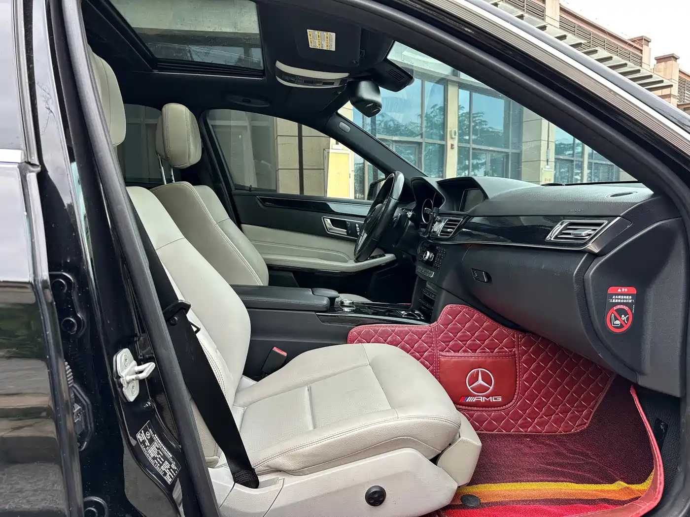 Mercedes-Benz E-Class 2014 Facelift E 260 L Sport фото 13