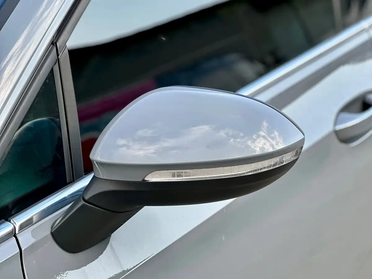 Volkswagen Golf 2026 300TSI Pro фото 20