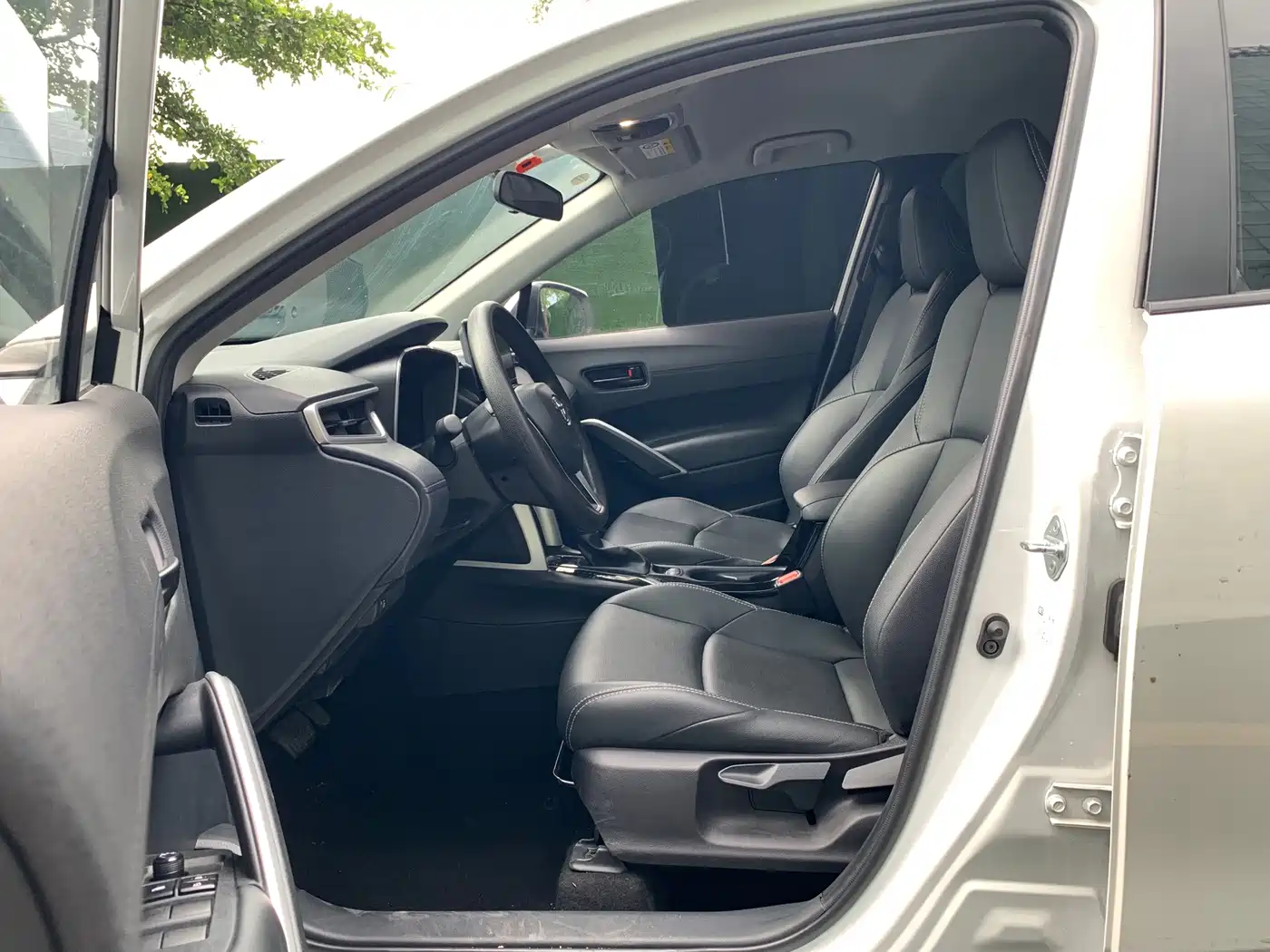 Toyota Frontlander 2025 2024 2.0L CVT Elite Plus Edition