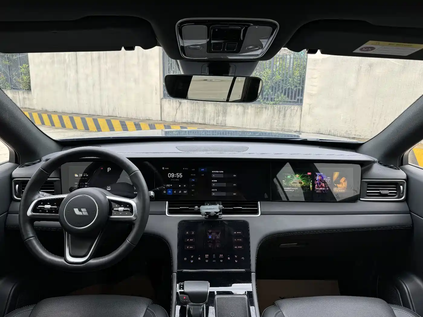 Фото 20 - Li Auto Li ONE