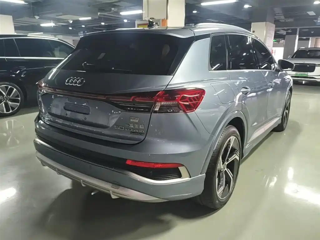 Audi Q4 e-tron 2023 50 e-tron quattro Creation Edition фото 7