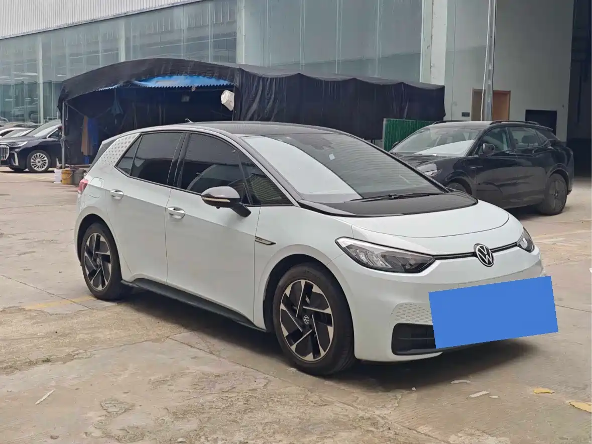 Volkswagen ID.3 2023 Upgraded Pure Intelligence Edition фото 3