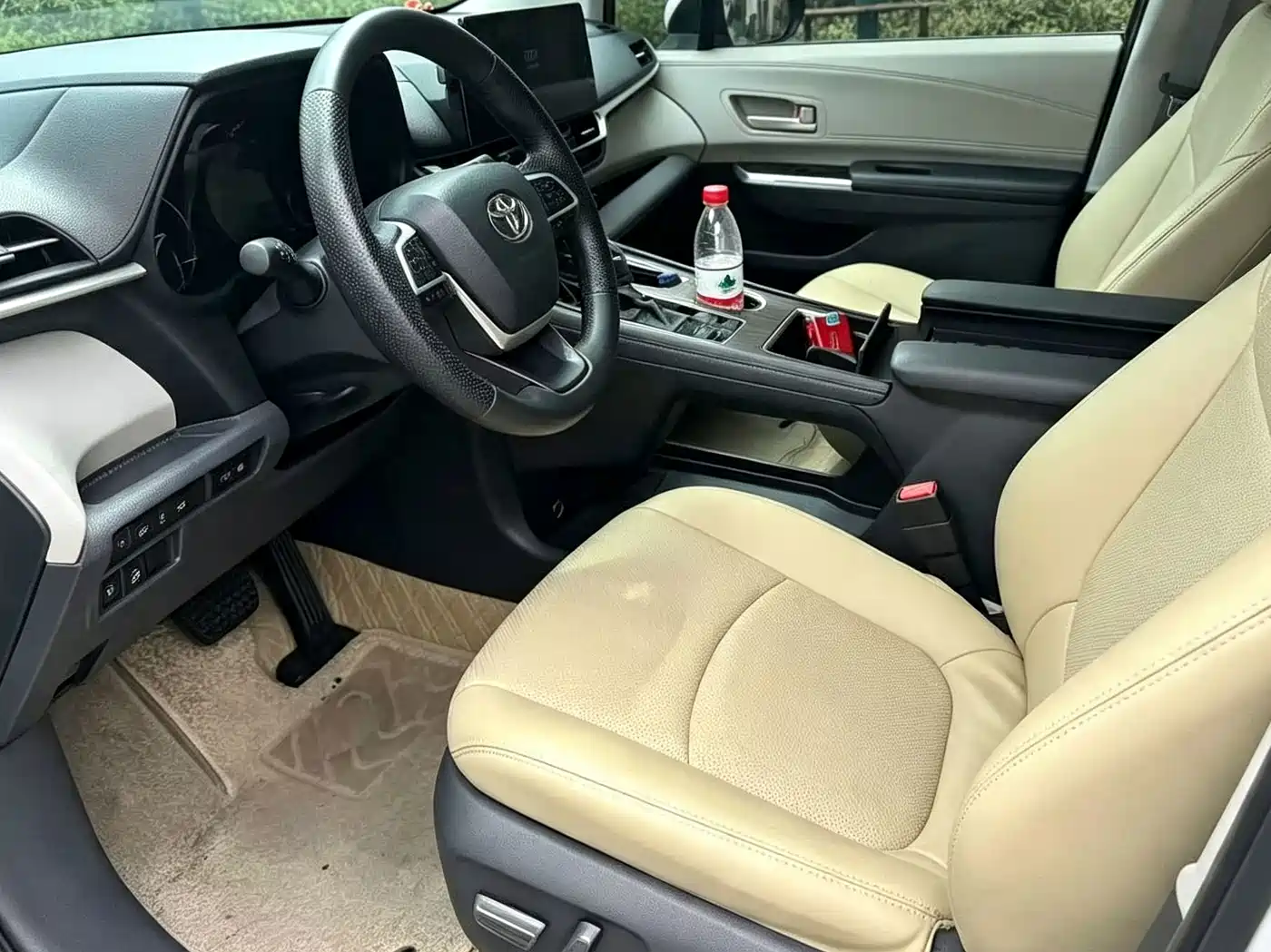 Toyota Sienna 2025 2024 2.5L Hybrid Comfort Edition