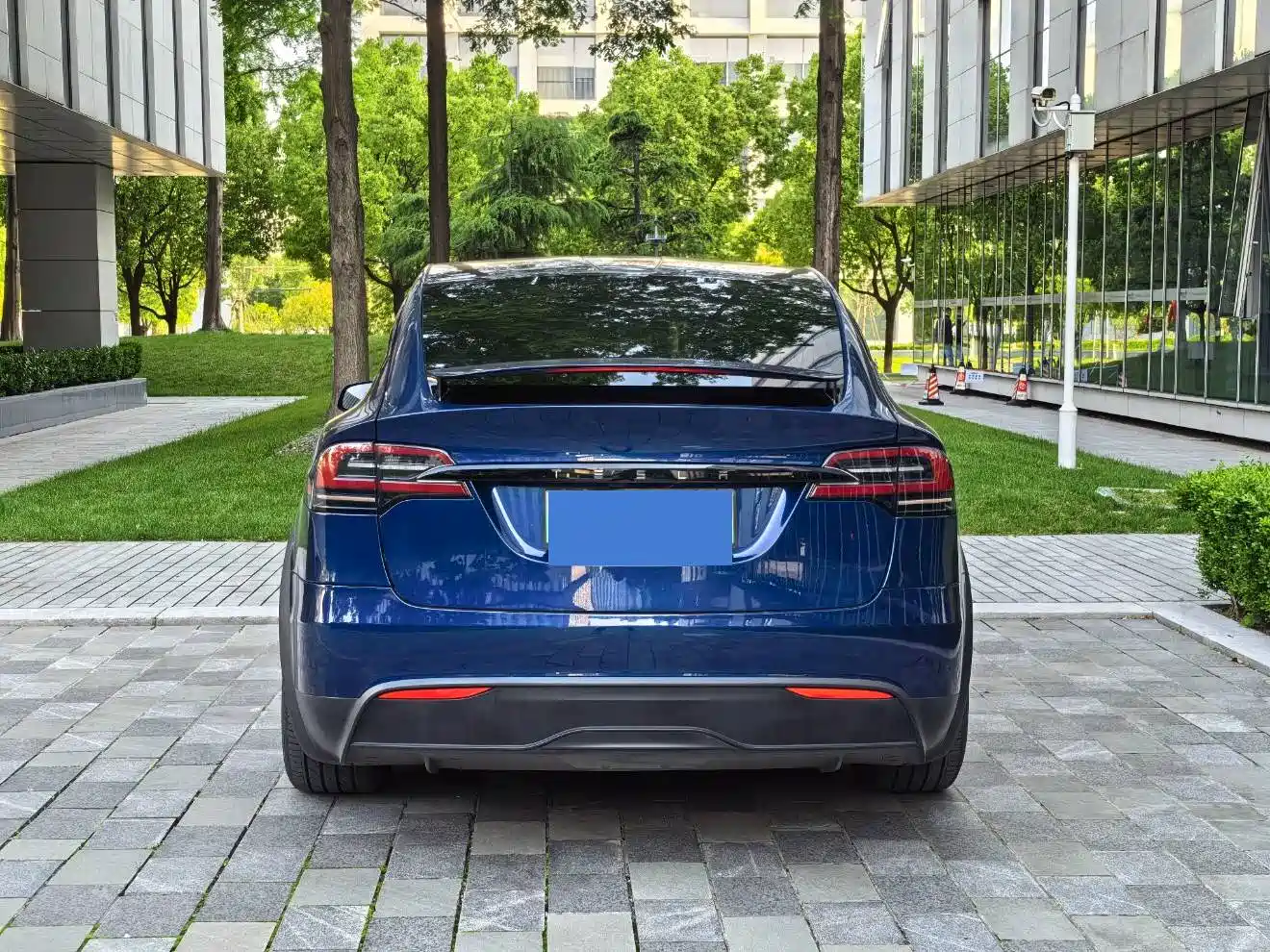 Tesla Model X 2023 Tri-motor AWD Plaid фото 44