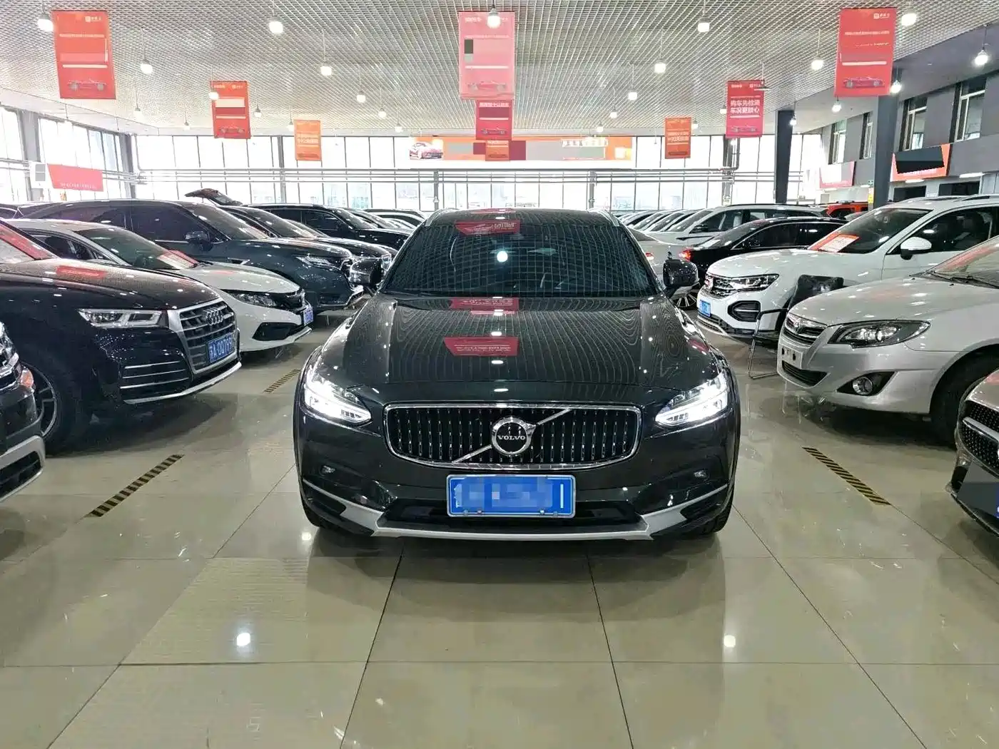 Volvo V90 2021 2021 Model Cross Country B5 AWD Smart Edition