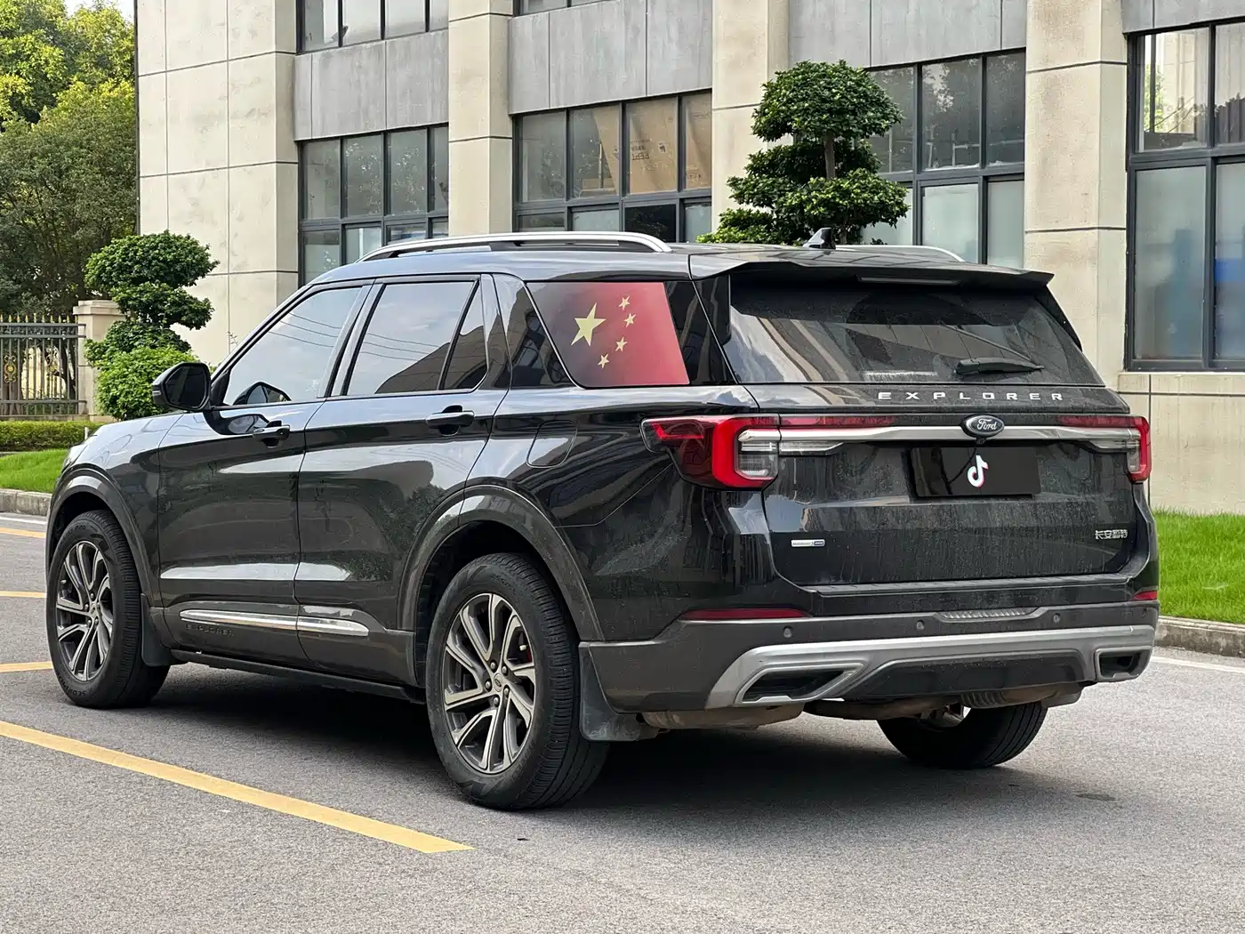 Ford Explorer 2024 2024 2.3T EcoBoost AWD Trend Plus Edition 7-Seater