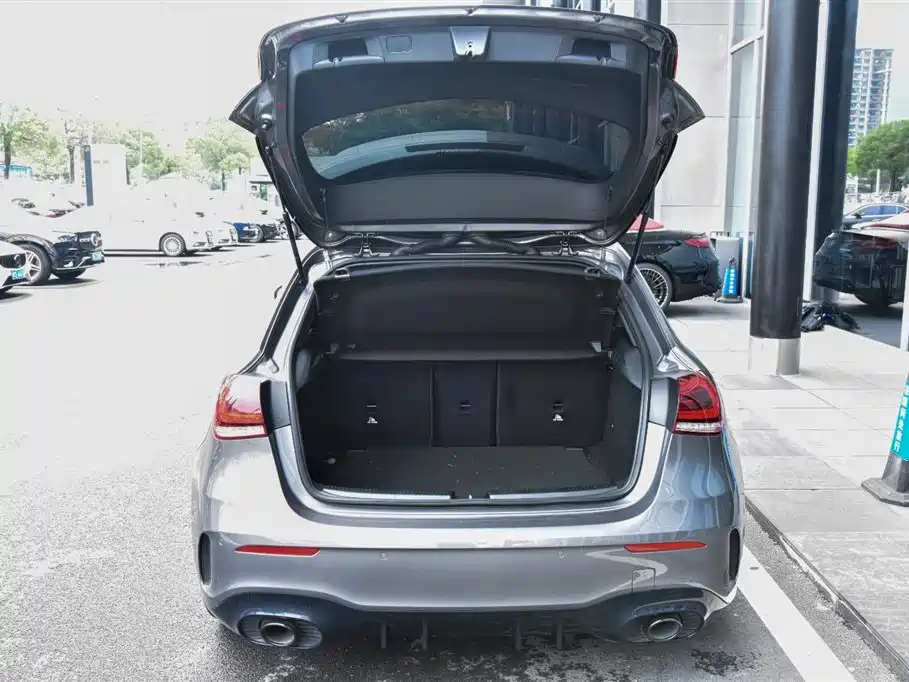 Mercedes-Benz A-Class AMG 2023 Model Year AMG A 35 L 4MATIC фото 14