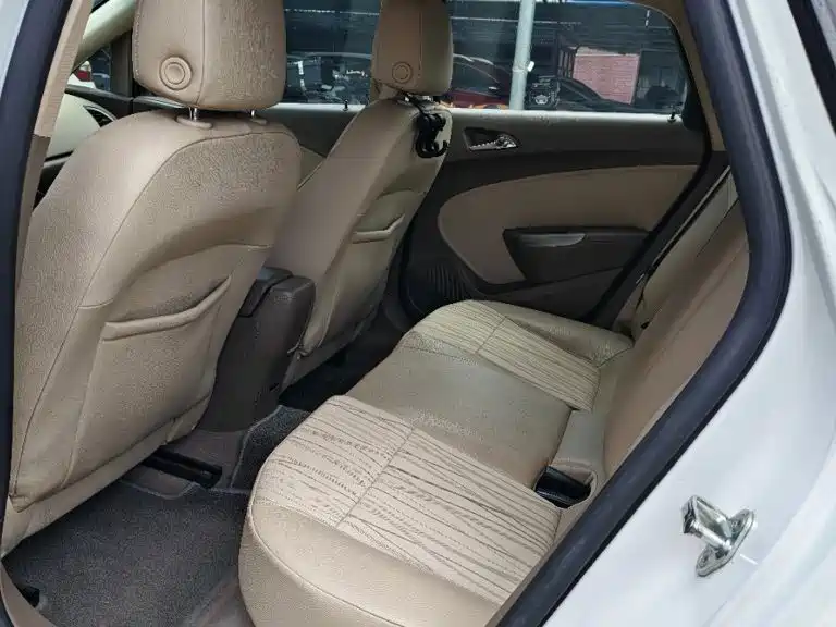 Buick Excelle 2013 2013 GT 1.6L Automatic Comfort Edition
