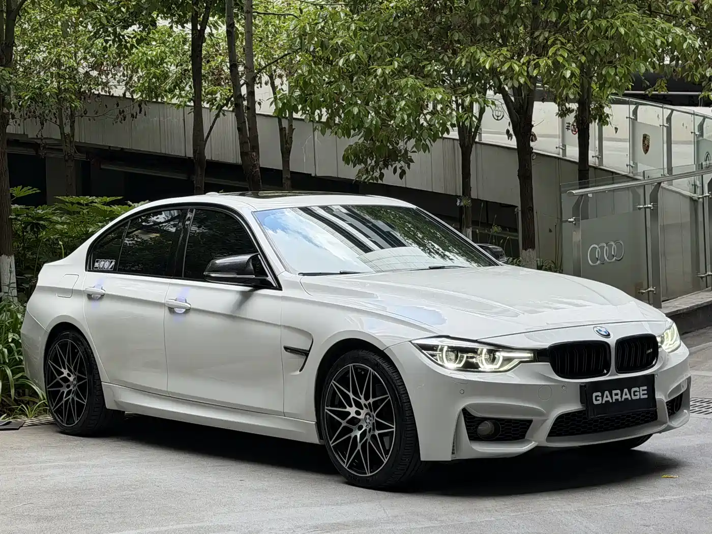 BMW 3 Series 2018 320i M Sport Package фото 3