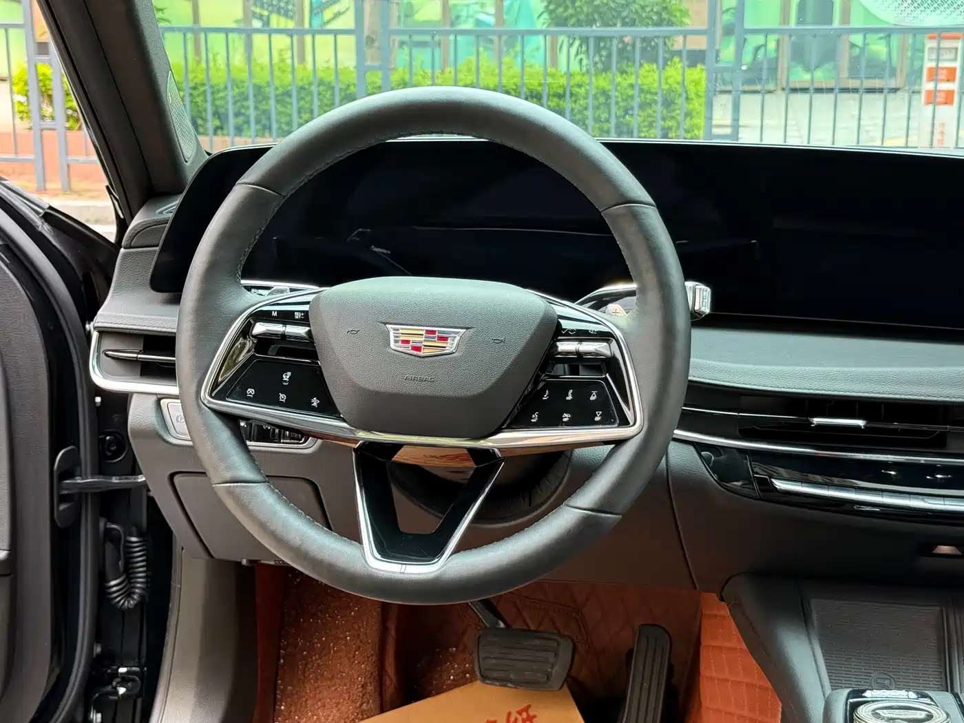 Cadillac CT6 2023 28T Luxury Edition фото 32