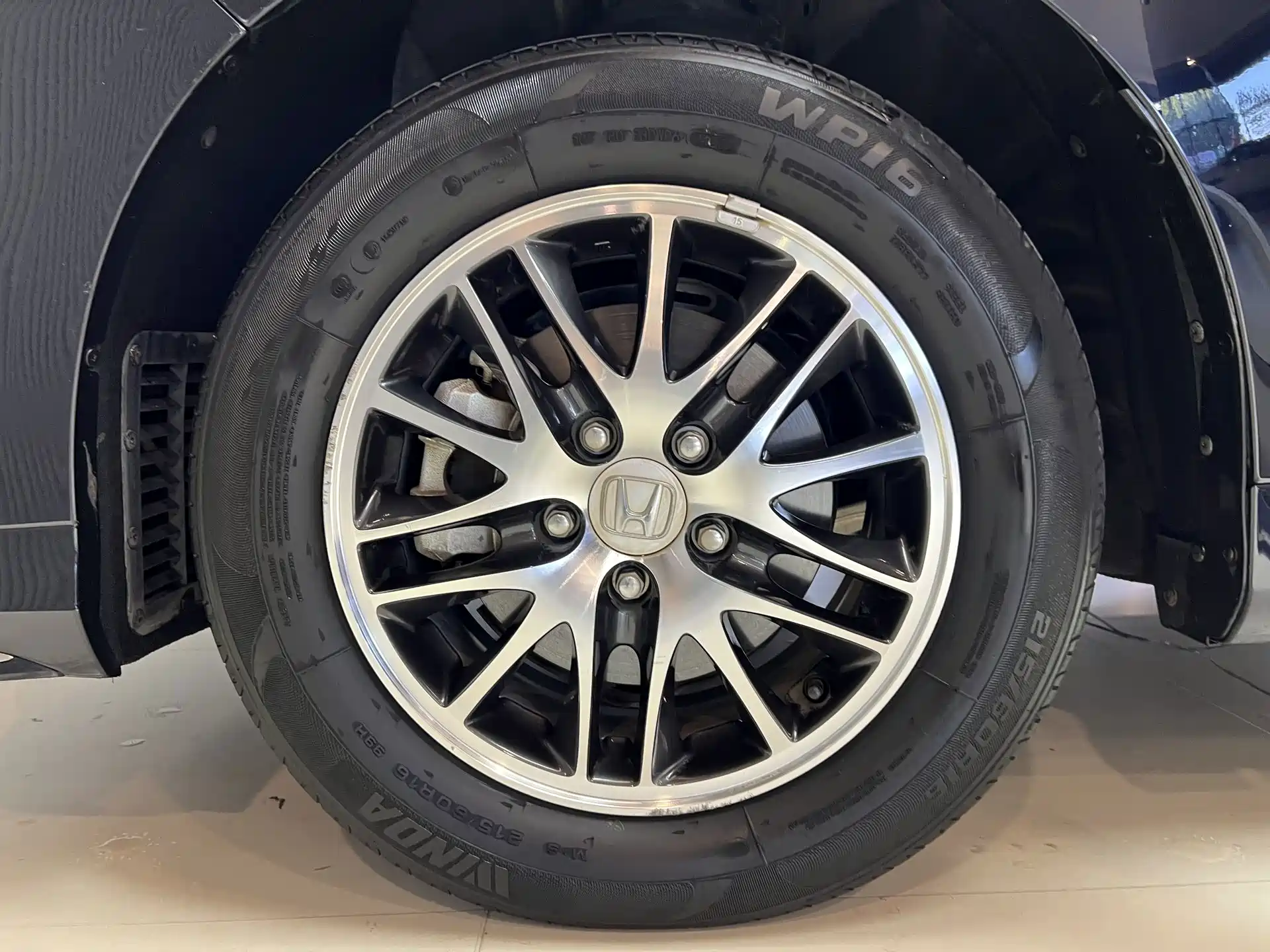 Photo 16 - Honda Odyssey