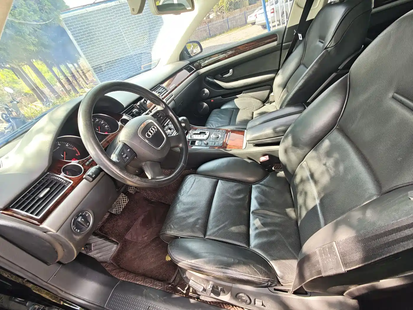 Audi A8 2008 A8L 4.2 FSI Prestige фото 13